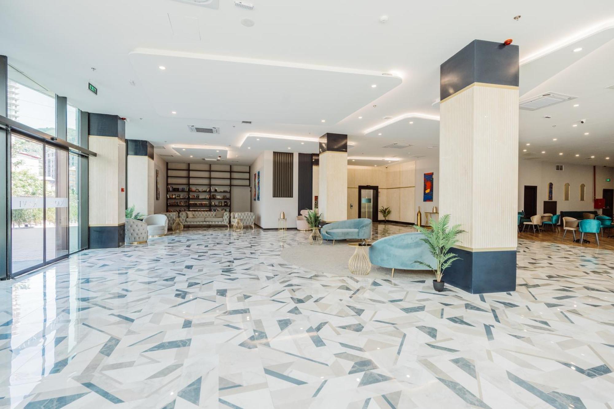 Hotel Navi Батуми Экстерьер фото