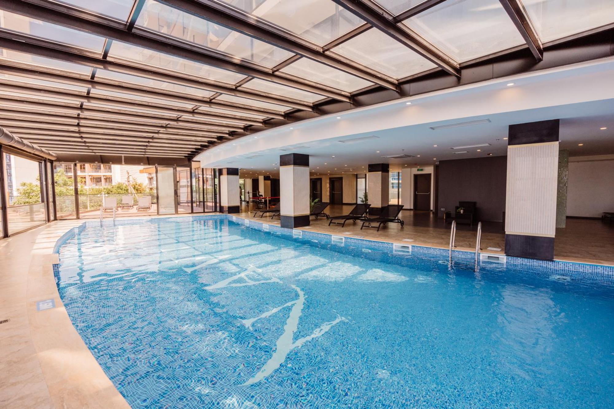 Hotel Navi Батуми Экстерьер фото